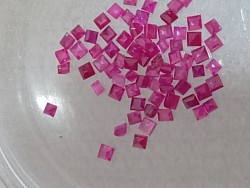 אבני חן לשיבוץ רובי ריבוע 2.5 מ