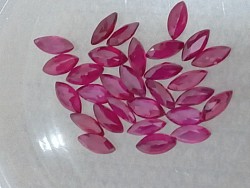 אבני חן לשיבוץ רובי מרקיזה 5/2.5 מ