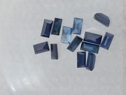 אבני חן לשיבוץ ספיר כחול מלבני 3/1.5 מ