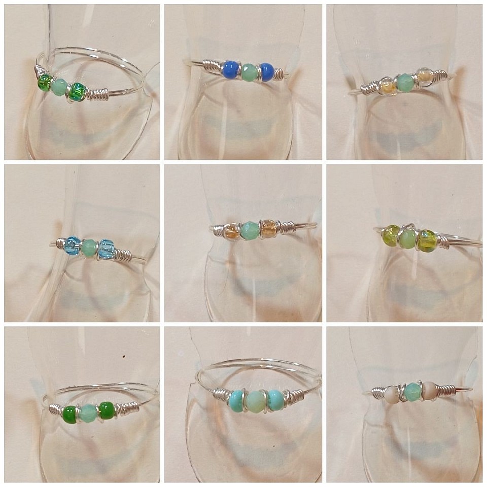 טבעות עדינות עם קריסטלים ואבני חן