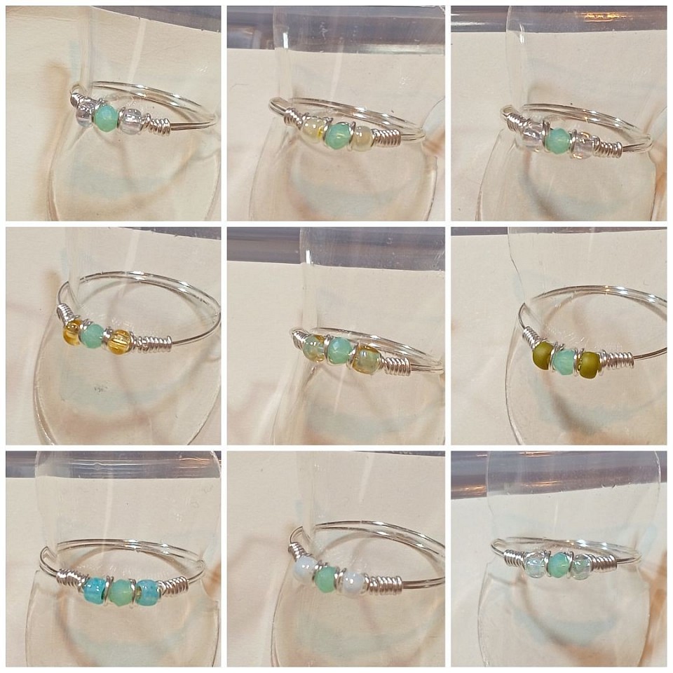 טבעות עדינות עם קריסטלים ואבני חן