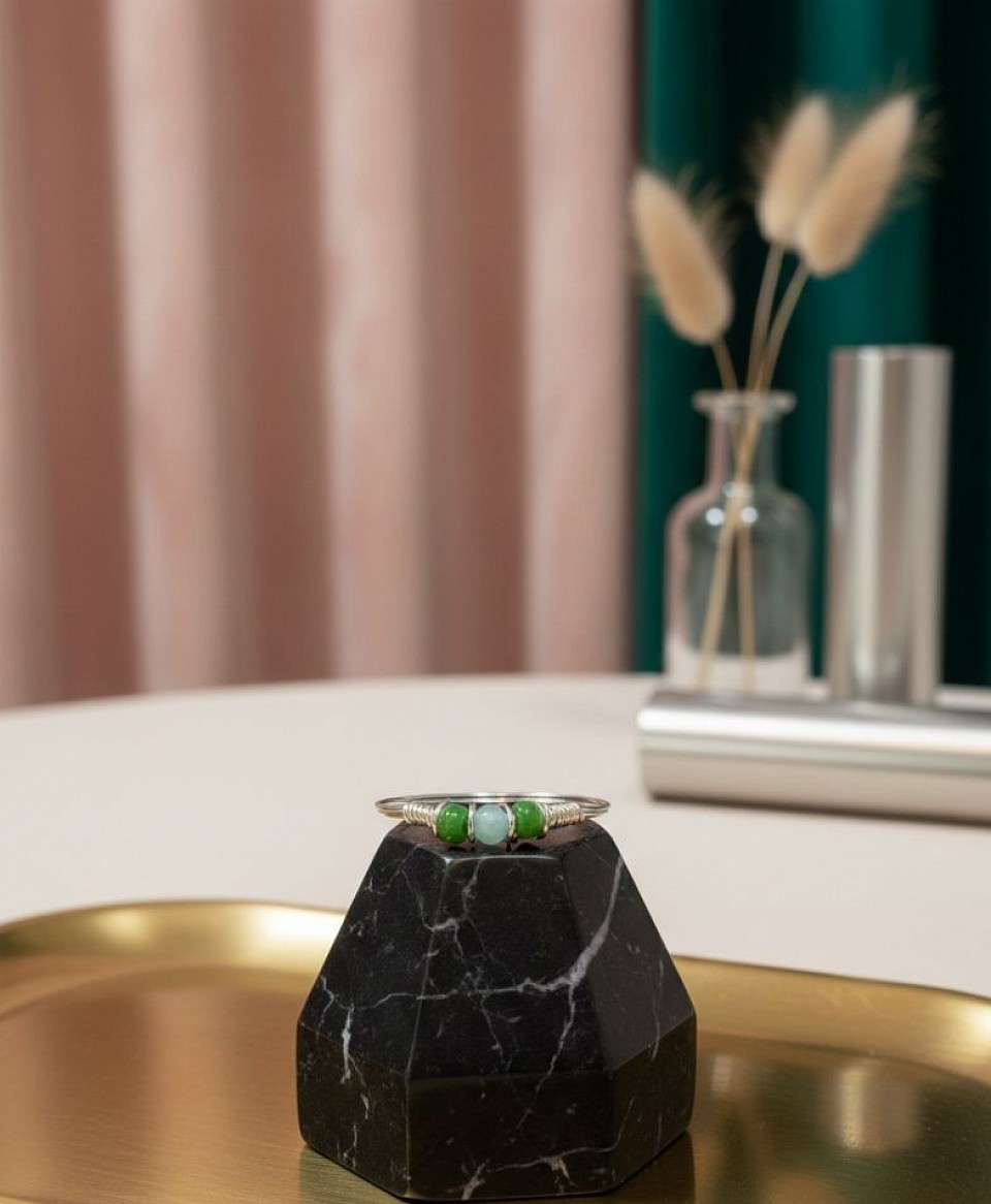 טבעות עדינות קריסטלים ואבני חן ירוק כחול בלו לגון